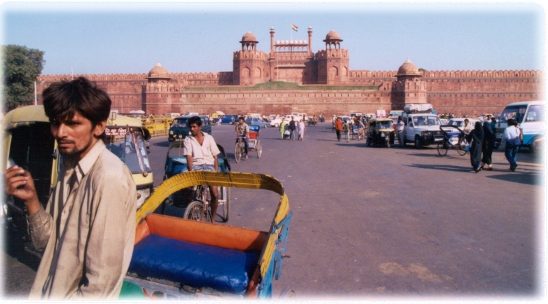 Fort, Delhi India.jpg - Fort